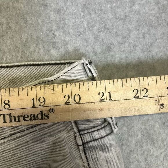 Levi's 501 Men's Size 42x30 Gray Straight Leg Jeans Relaxed - Picture 15 of 16